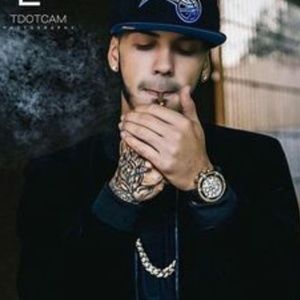 Meet your Posher, Luis